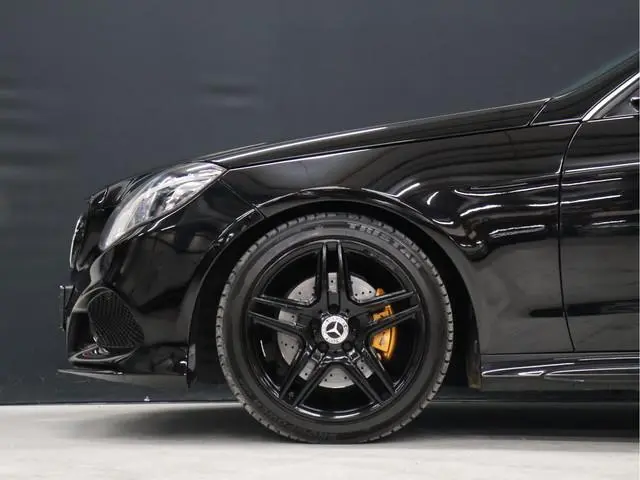 Mercedes-Benz E-klasse 350 4MATIC Sport Avantgarde [PANO, HARMAN/KARDON, MEMORY SEATS, AMG-STUUR, CA...