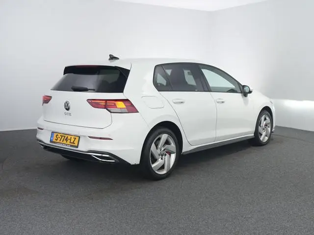 Volkswagen Golf 1.4 eHybrid GTE | ACC | PDC | SOH 92.5% | Led Plus | IQ |