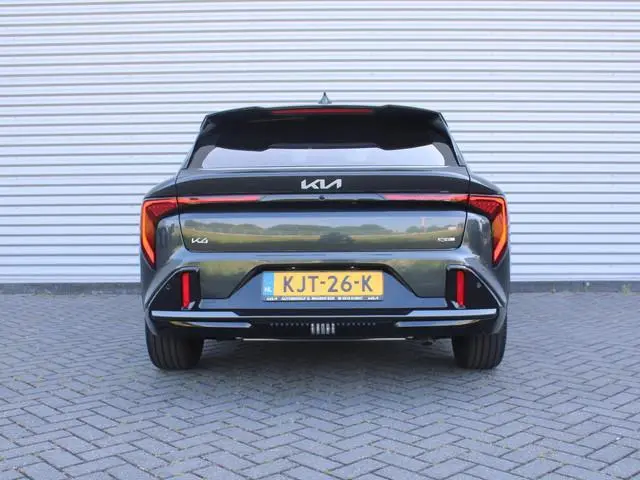 Kia K4