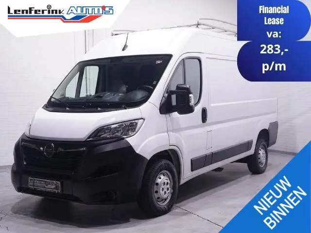 Opel Movano 2.2D 140 pk L2H2 Imperiaal met Trap, Trekhaak Navi, Camera, Apple Carplay, Airco ECC, 3-...