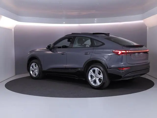 Audi Q6 Sportback e-tron Advanced edition 83 kWh 252pk | SOH 98,99% | Panoramadak | Verlengde garant...