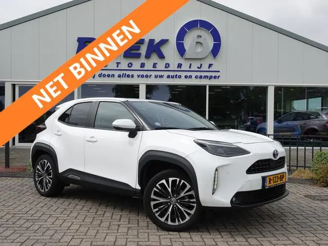Toyota Yaris Cross 1.5 Hybrid Executive H-LEER | HUD | TREKH. | ECC | ADAPT. CRUISE