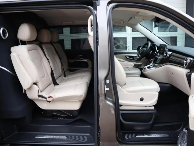 Mercedes-Benz V-klasse 250d Lang DC 5 Pers - MARGE - Trekhaak