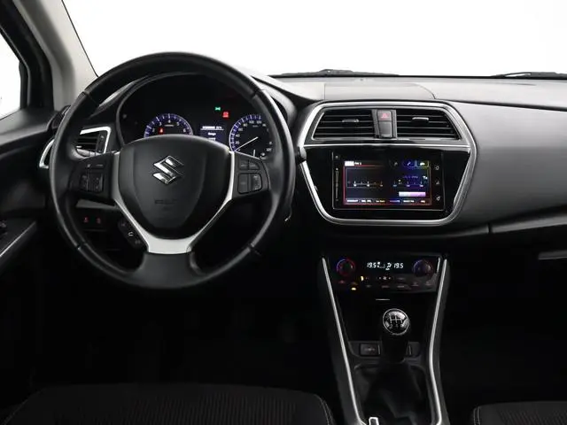 Suzuki S-Cross