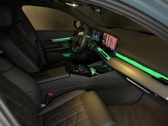 BMW i5