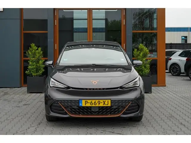 Cupra Born