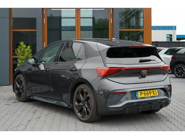 Cupra Born
