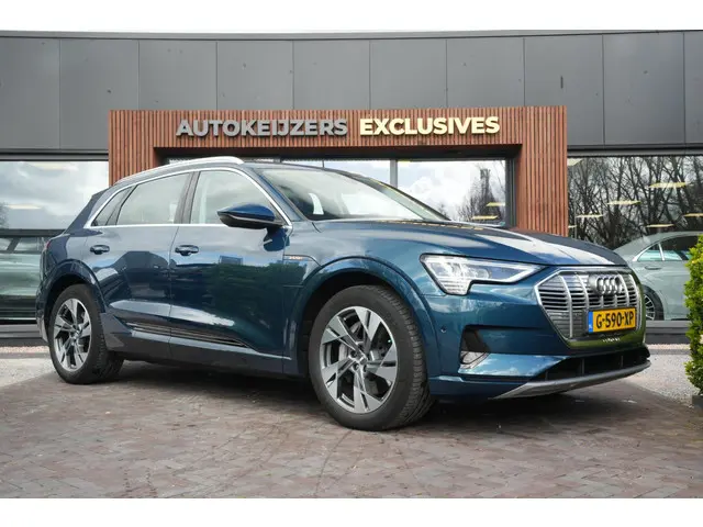 Audi e-tron e-tron 50 quattro Launch edition plus 71 kWh Panoramadak Adaptieve Cruise Leer Memory PD...