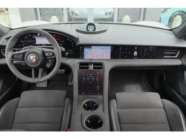 Porsche Taycan Sport Turismo GTS 598pk 93 kWh Panoramadak *SOH 93%* *incl BTW* Bijrijdersdisplay Rea...