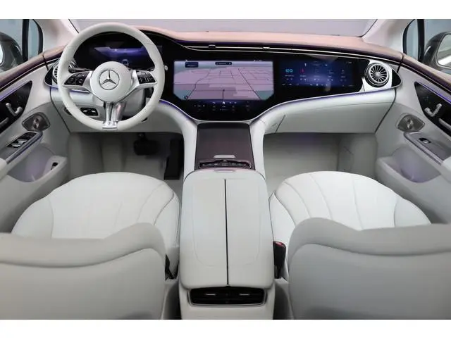 Mercedes-Benz EQE 300 Business Line 90 kWh | 49.000,- ex BTW | Hyperscreen | Luchtvering | Distronic...