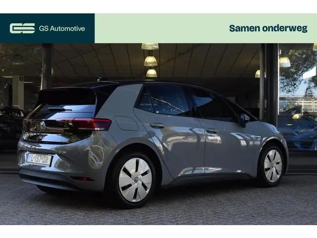 Volkswagen ID.3 Life 58 kWh met NAVIGATIE|STOELVERWARMING|CAMERA