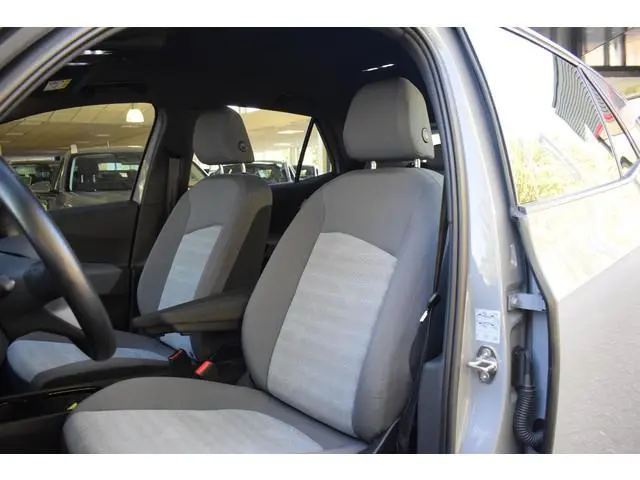 Volkswagen ID.3 Life 58 kWh met NAVIGATIE|STOELVERWARMING|CAMERA