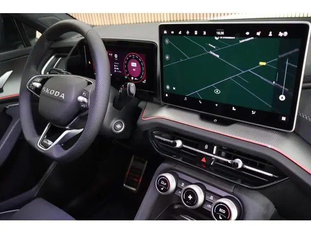 Skoda Kodiaq 1.5 TSI 204pk PHEV Sportline Business Trekhaak Camera Keyless Memory Virtual Cockpit Na...