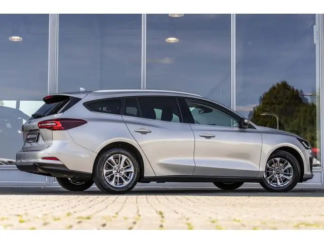 Ford Focus Wagon 1.0 EcoBoost Hybrid Titanium | Carplay | Cruise | NL Auto