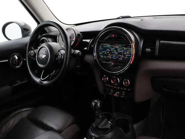 MINI 3-Deurs 2.0 Cooper S 192 PK WHITE SILVER + BRUIN LEDER | CHILI | STOELVERW. | BREEDBEELD NAVIGA...