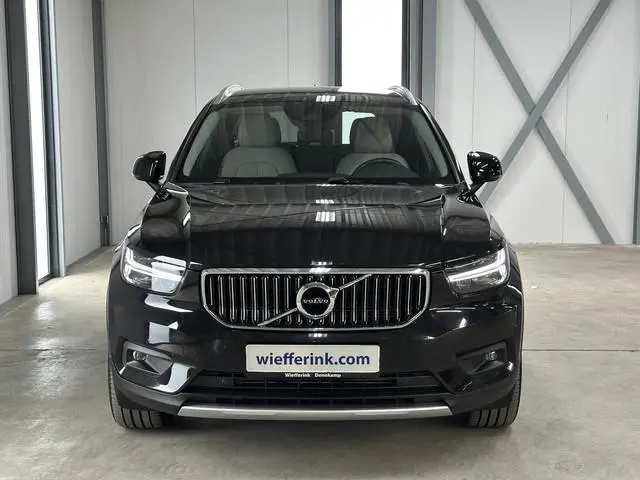 Volvo XC40 1.5 T5 Twin Engine Inscription 262 pk | Leder | Navi | LED |