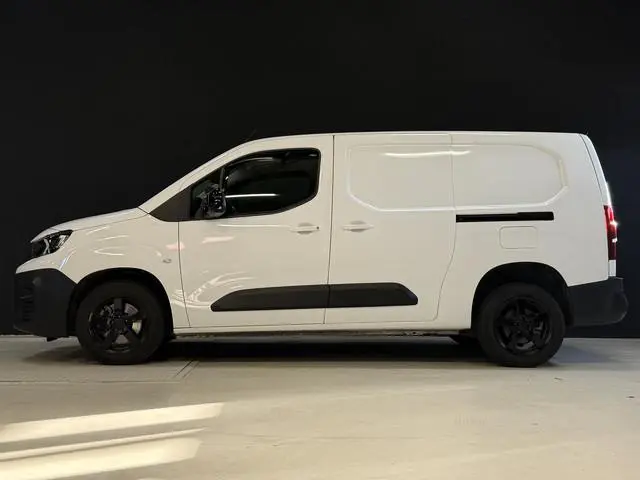 Peugeot Partner L2 1.5 BlueHDI Asphalt Long | 1e eigenaar | Camera | Apple Carplay | Keyless | 2x Sc...