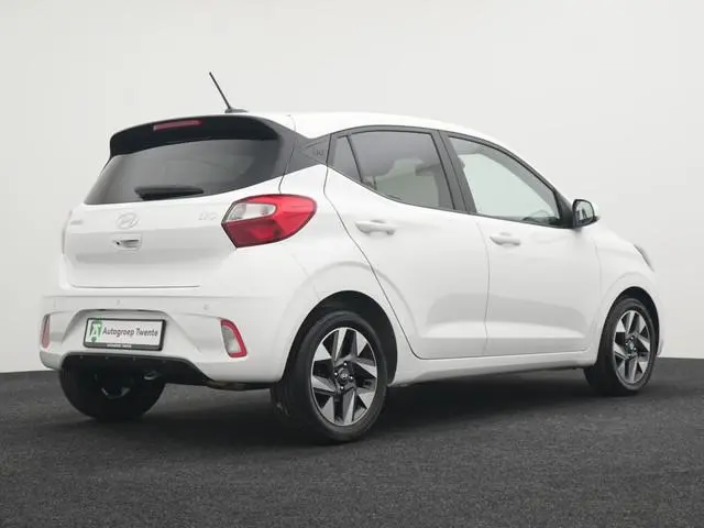 Hyundai i10 1.0 Comfort 5-zits | 15'' Velgen | Private lease 339,- p.m. |