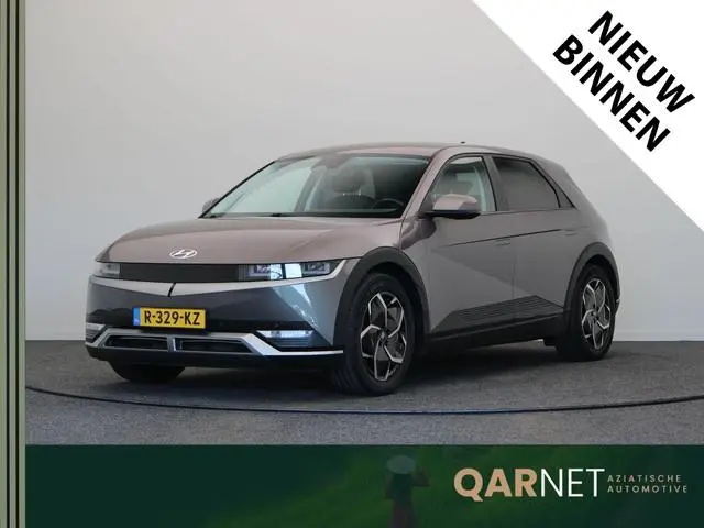 Hyundai IONIQ 5 Connect+ 77.4 kWh | Warmtepomp | Stoel en Stuurwielverwarming | 507km WLTP | Achteru...