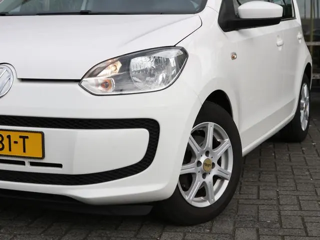 Volkswagen Up! 1.0 move up! BlueMotion AIRCO CRUISE NL AUTO