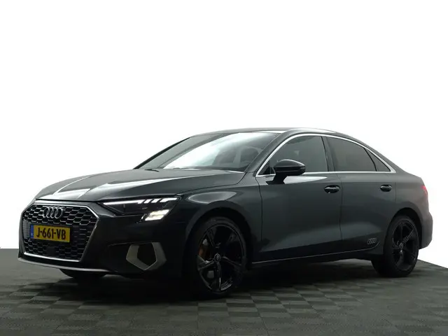 Audi A3 Limousine 35 TFSI S edition one Aut- Sport Leder Interieur, Carplay, Sfeerverlichting, Stoel...