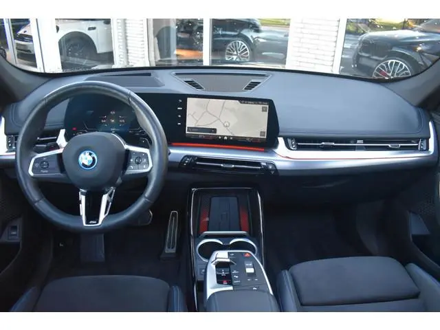 BMW X1 xDrive25e M-Sport Pano ACC Camera Head-Up 20"