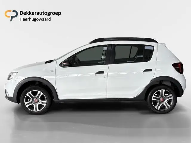 Dacia Sandero 0.9 TCe Tech Road 90 PK