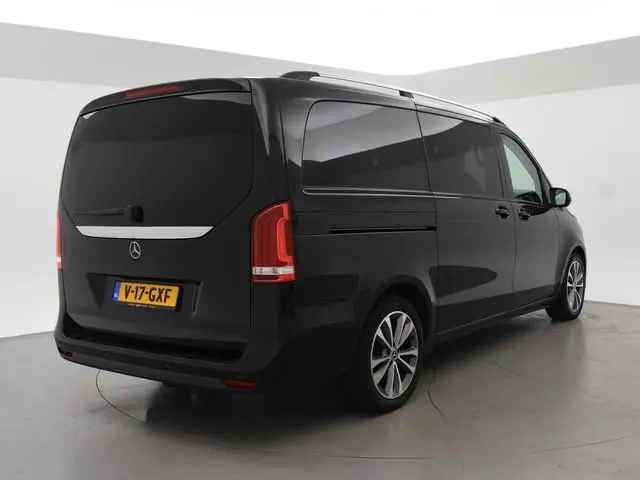 Mercedes-Benz V-klasse 300D 239 PK DUBBEL CABINE AVANTGARDE NIGHT | LEDER | TREKHAAK | 360 CAMERA