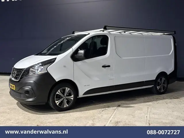 Nissan NV300
