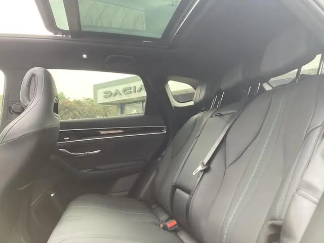 BYD SEAL U
