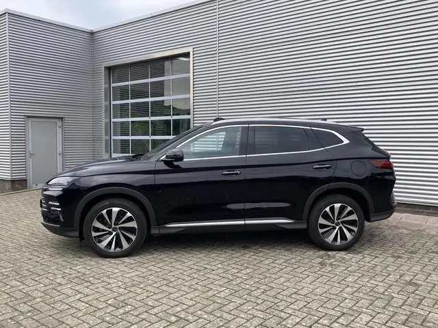 BYD SEAL U