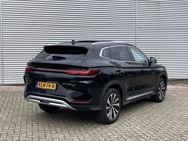BYD SEAL U 1.5 T DM-i AWD Design 325 PK | Org. NL auto | DEMO DEAL | Panorama Dak | Camera | 1300 KG...