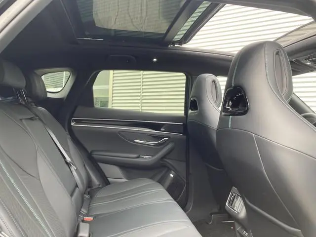 BYD SEAL U