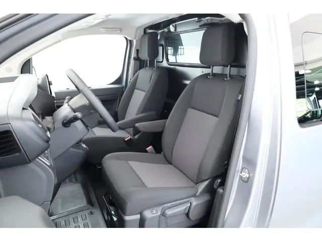 Peugeot Expert 2.0 HDi 145pk L3H1 | 2x voorstoel | Dubb Cab. | Stoelverw. | Apple Carplay | Ramen ro...