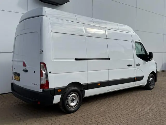 Renault Master 2.3DCi 135PK L3H3 LED Cruise Control Airco Bluetooth