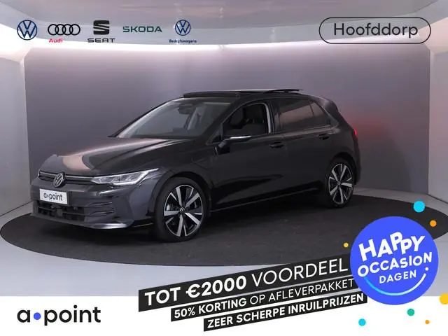 Volkswagen Golf 1.5 eHybrid Life Edition 204 pk Automaat (DSG) | Verlengde garantie | Navigatie via...