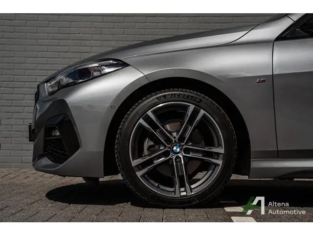 BMW 2-serie Gran Coupé 218i High Executive M-sport, BTW, panoramadak, adaptieve cruise
