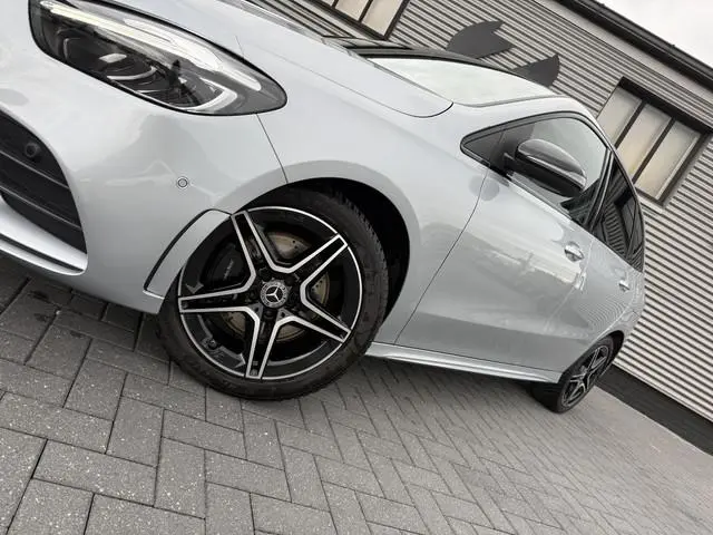 Mercedes-Benz B-klasse 250 e Business Solution AMG |Pano|ACC|Camera|