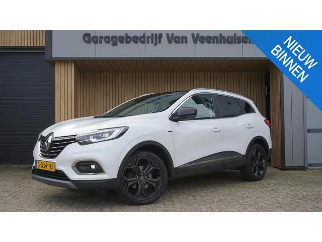 Renault Kadjar 1.3 TCe 160pk Black Edition *Pearl Metallic* Pano.Dak Leder BOSE LED Keyless 19inch L...