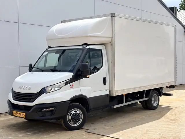 Bakwagen Laadklep Zijdeur Camera Climate Control Bluetooth Meubelbak Koffer