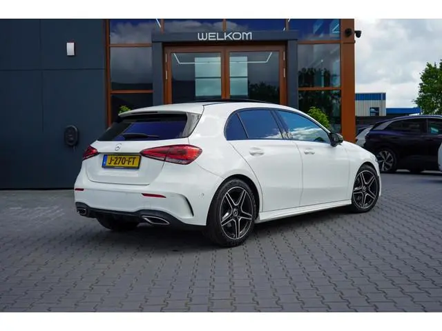 Mercedes-benz A-klasse 180 Bns Solution AMG | Pano | Cruise | Camera | CarPlay