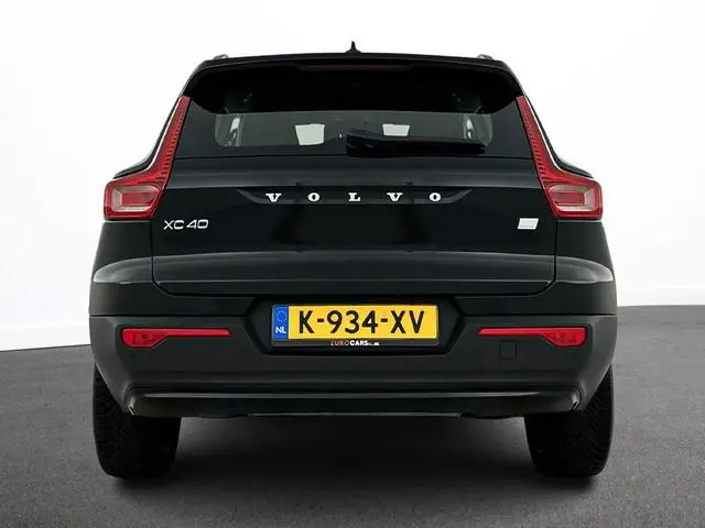 Volvo XC40 1.5 T4 Recharge R-Design Expression Auto. Navigatie Apple Carplay/ Android Auto Camera Pa...