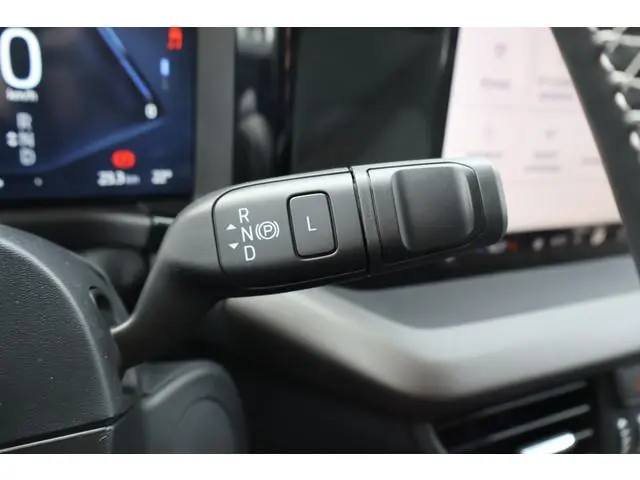 Ford E-Transit Courier