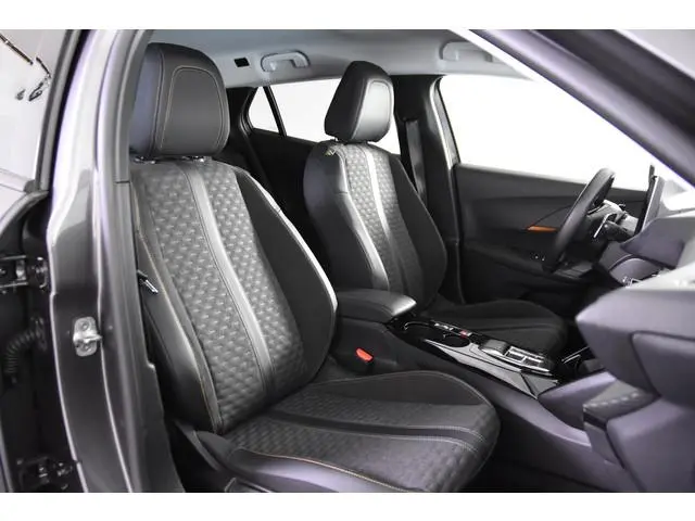 Peugeot 2008 Allure *1ste Eigenaar*Leer*Navigatie*