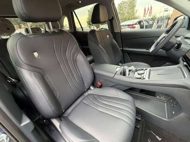 Geely Starray EM-i