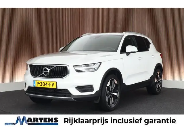 Volvo XC40 1.5 129pk Automaat T2 Core Camera Keyless Sportstoelen Stoelverwarming Navigatie