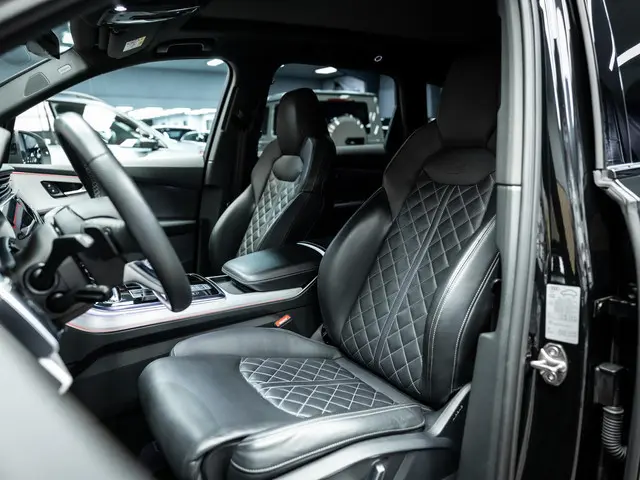 Audi Q7 60 TFSI e quattro Pro Line S Competition | VOSSEN | Pano | Trekhaak