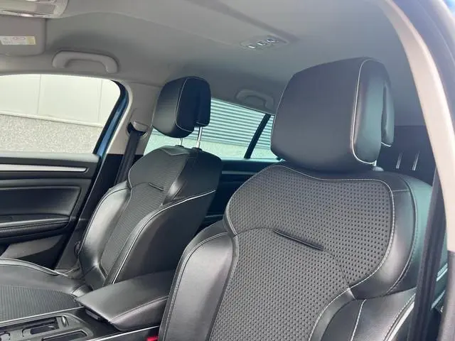 Renault Mégane Estate 1.2 TCe 130pk/H6/Bose/Half-Leder/Cruise/LED/Carplay/17"