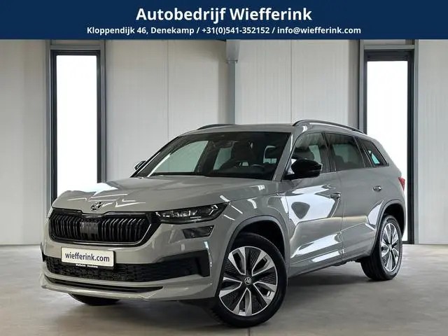 Škoda Kodiaq 1.5 TSI DSG Sportline Business 7p. | Pano | Acc | Led | Camera |