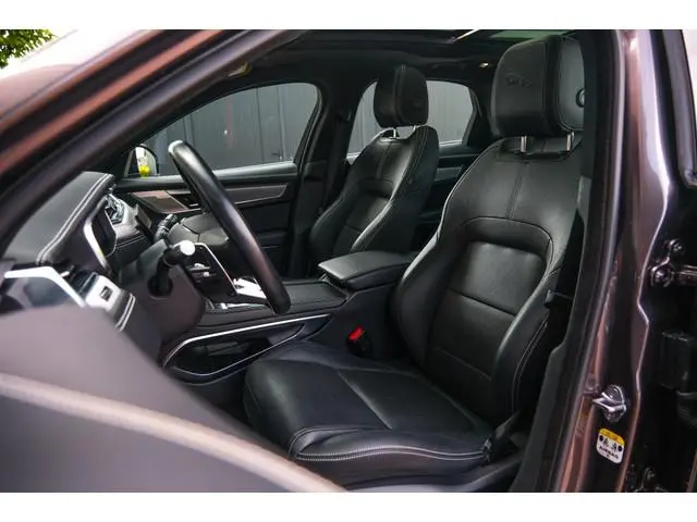 Jaguar F-PACE 2.0 P400e PHEV R-Dynamic Black | Meridian Surround Sound | Volleder | Panodak | CarPla...